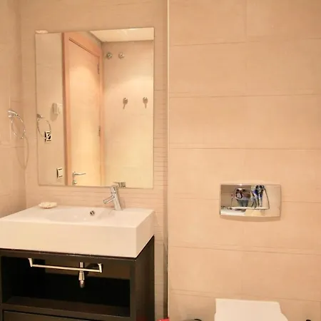 Luxury 2 Bed/2 Bath Sea And Mountain View Appartement *